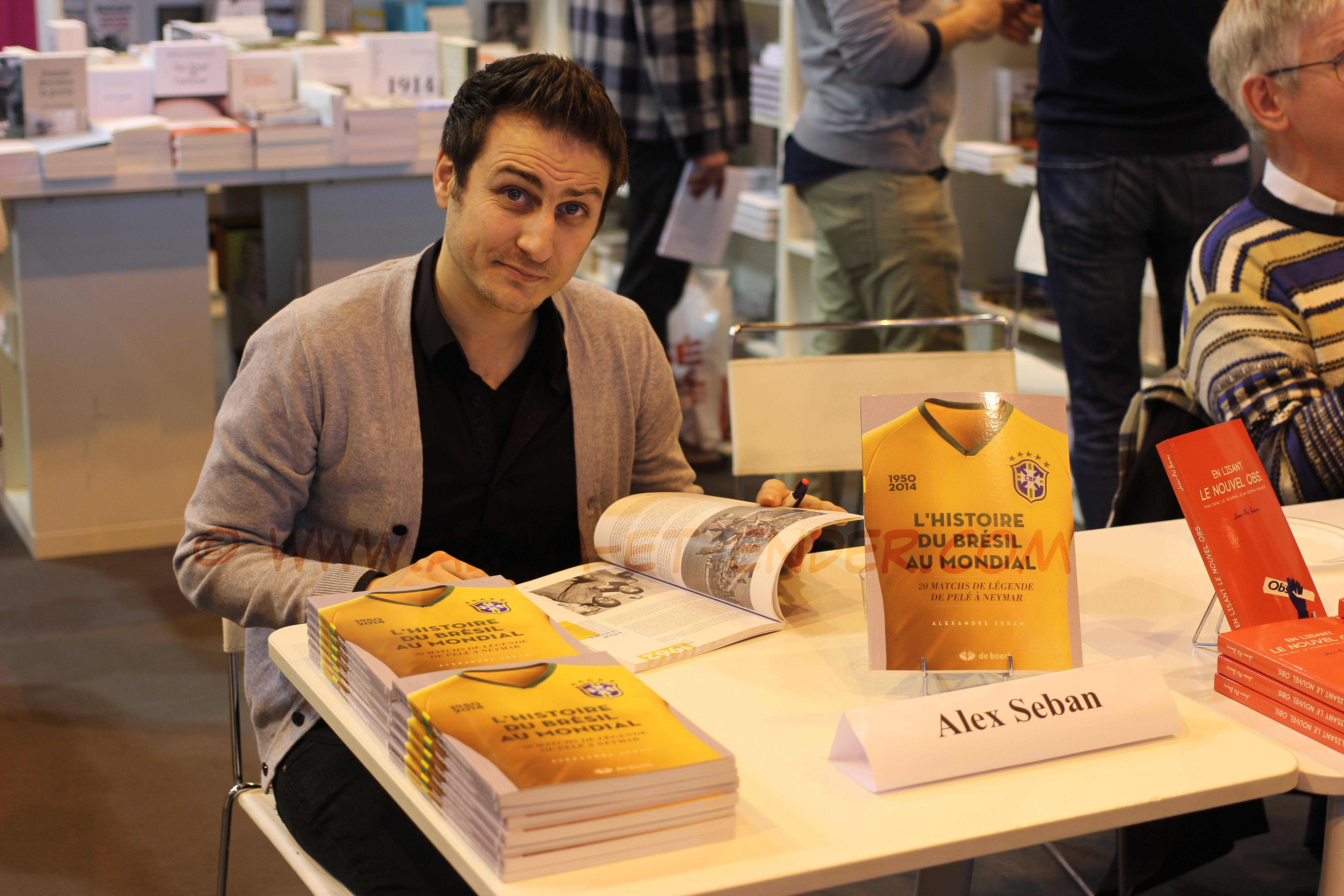 Alexandre Seban en dédicace au Salon du Livre de Paris 2015