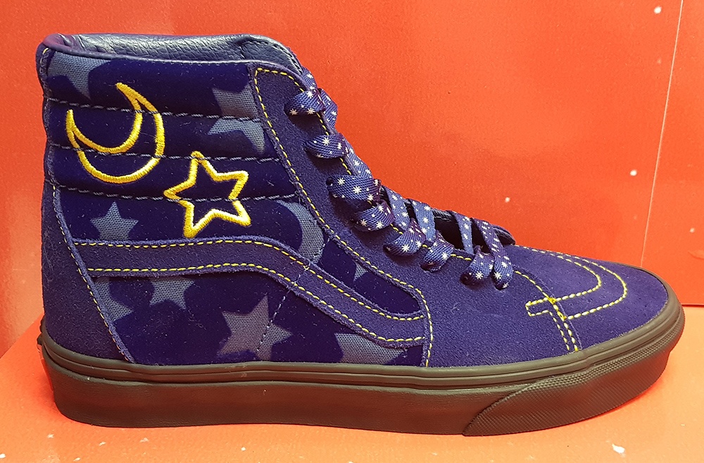 Vans et Disney proposent une collection speciale pour les 90 ans de Mickey Adam et Ender